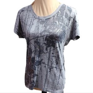 Maurices women's gray print top